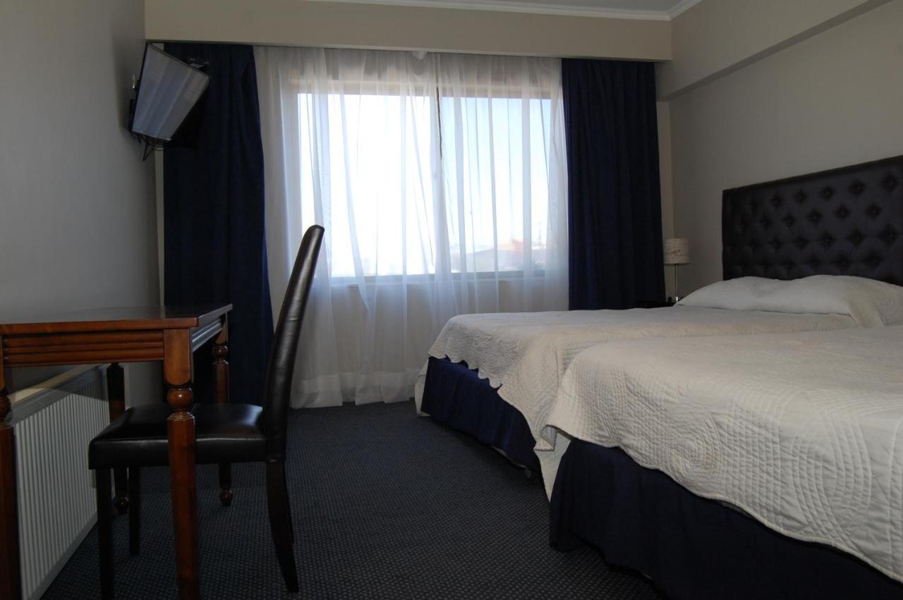 Econohotel 3*
